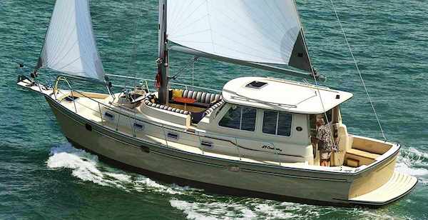 Sp cruiser island packet sailboat under sail