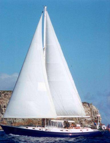 Csy 505 sailboat under sail