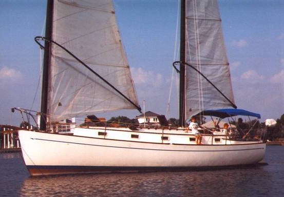 Freedom 33 sailboat under sail