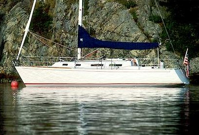 J35c sailboat under sail