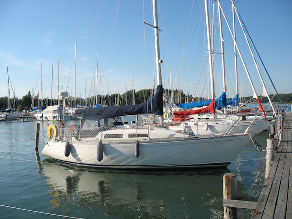 Mp 31 sailboat under sail