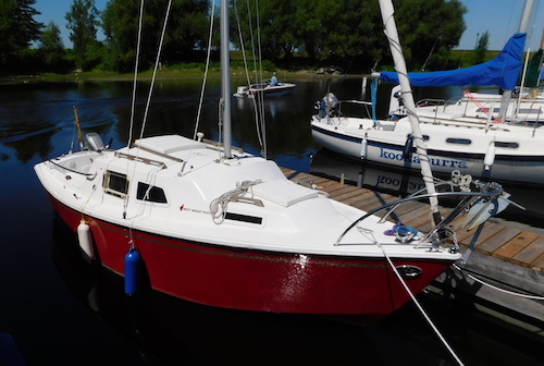 West wight potter 19 sailboat under sail