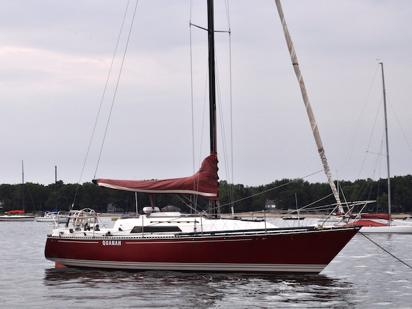 C&C 35 3 sailboat under sail