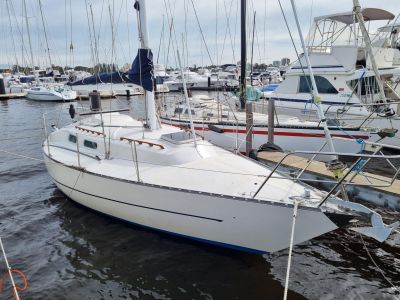 Viking 30 lexcen sailboat under sail