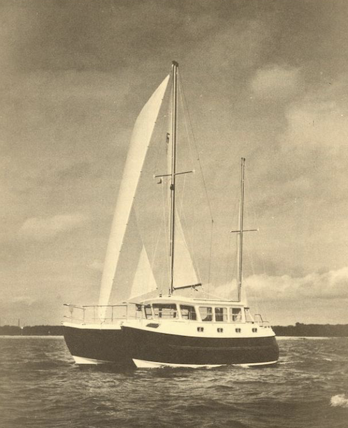 Catfisher 28 ms sailboat under sail