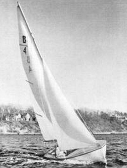 Barnegat 17 sailboat under sail