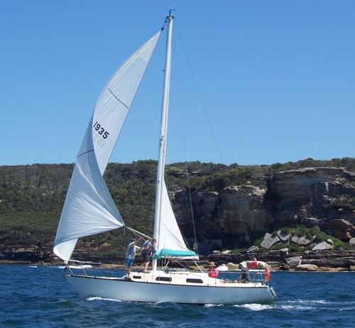 Easterly 30 smith sailboat under sail
