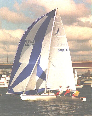 Br 23 sailboat under sail