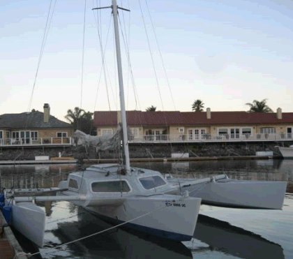 Buccaneer 24 crowther sailboat under sail