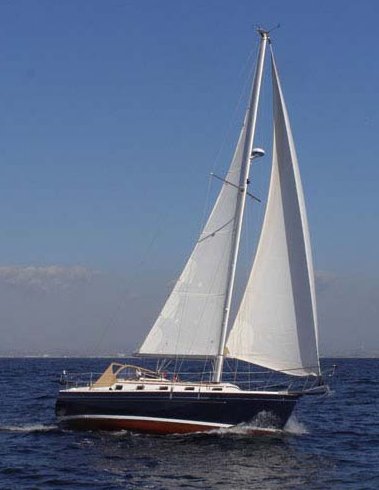 Com pac 35 sailboat under sail