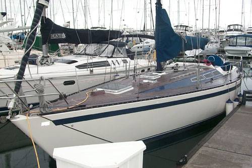 Concept 40 sailboat under sail