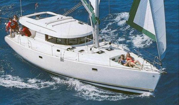 Atoll 50 dufour sailboat under sail