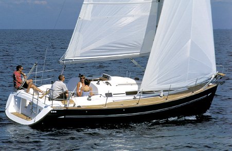 Elan 31 humphreys sailboat under sail