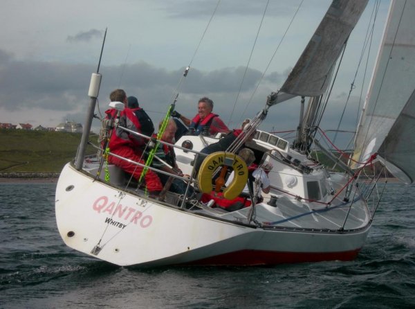 Eliminator 12 ton sailboat under sail