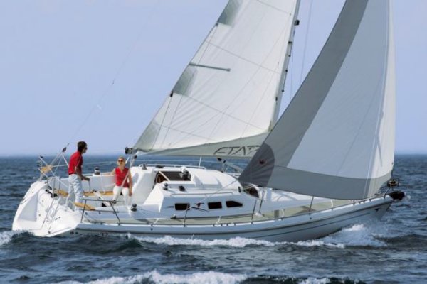 Etap 32s sailboat under sail