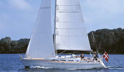 Faurby 363 sailboat under sail