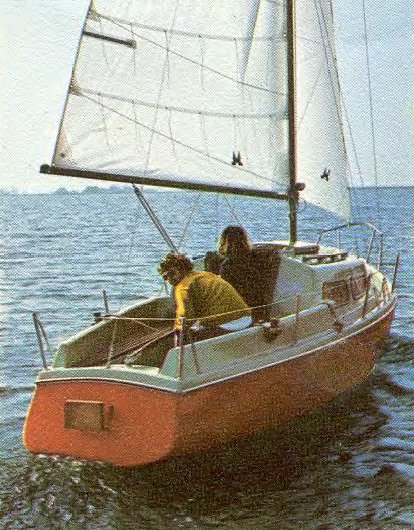 Friendship 23 sailboat under sail