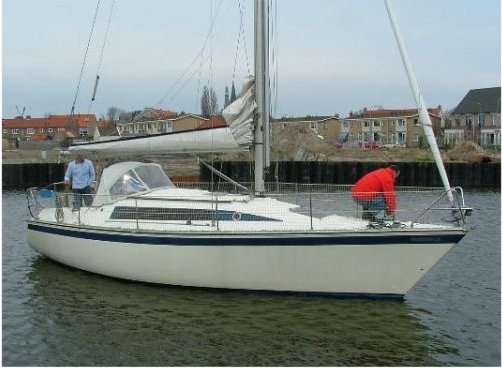 Friendship 33 sailboat under sail