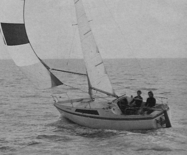 Gib Sea 20 sailboat under sail