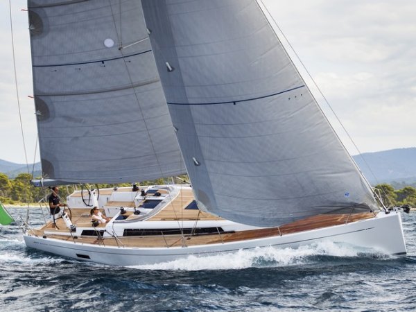 Grand soleil 47 sailboat under sail