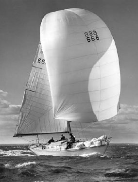 Gulfstream 42 ss sailboat under sail