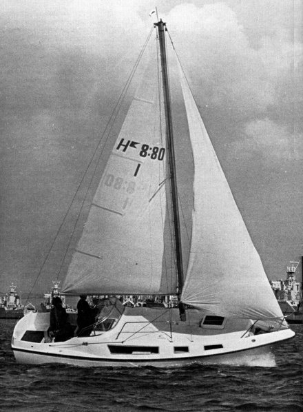 Halmatic 880 sailboat under sail