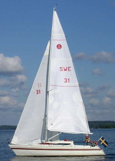 Inferno 29 sailboat under sail