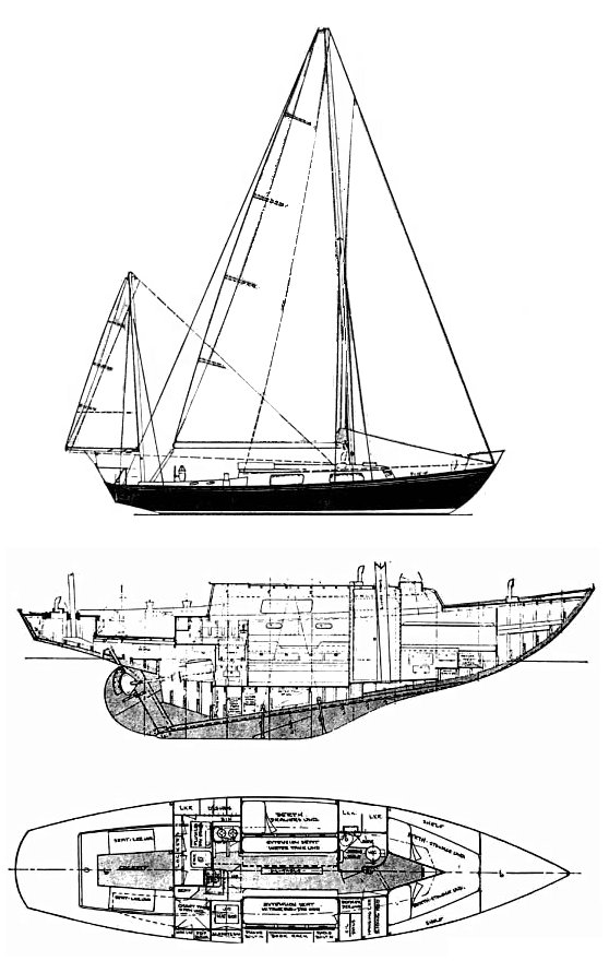 International 600 sailboat under sail