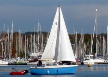 Kirié fifty 21 sailboat under sail