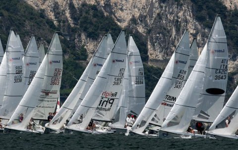 Laser sb3 sailboat under sail