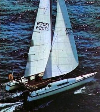 Macgregor 36 sailboat under sail
