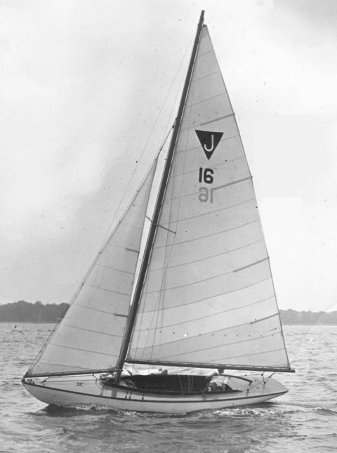 Manhasset bay one design sailboat under sail