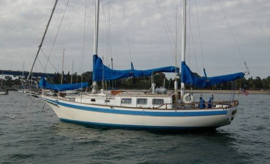 Mariner 36 Garden sailboat under sail