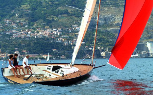 Maxi dolphin 33 md33 sailboat under sail