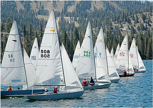 Mercury 18 sailboat under sail