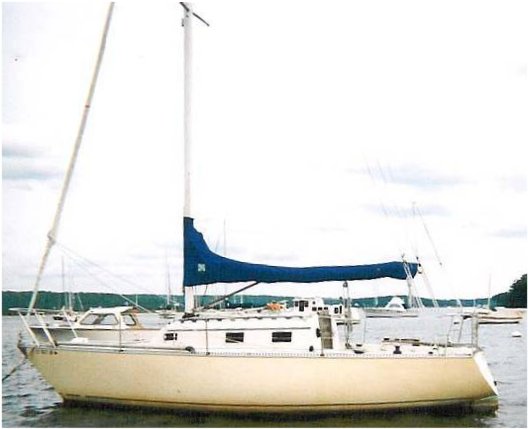 Metalmast 30 sailboat under sail