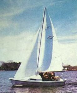 Newport 17 sailboat under sail