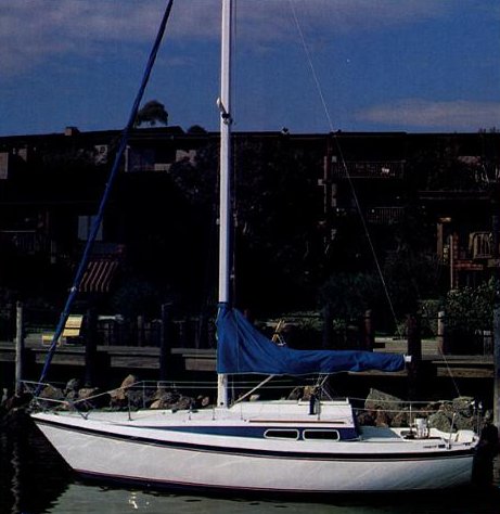 Newport 27s 2 sailboat under sail