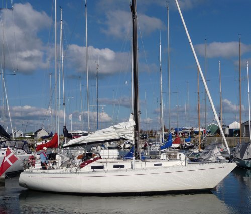 Norlin 34 mk ii sailboat under sail