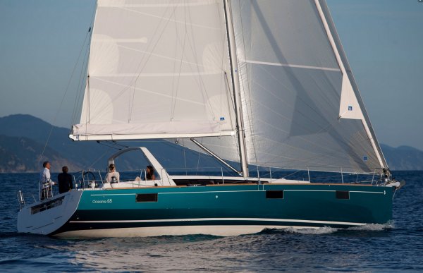 Oceanis 48 Beneteau sailboat under sail