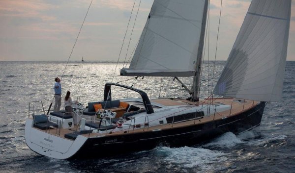 Oceanis 60 Beneteau sailboat under sail