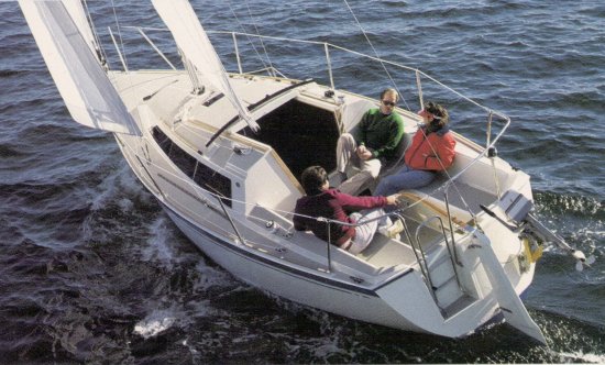 O'day 272 sailboat under sail