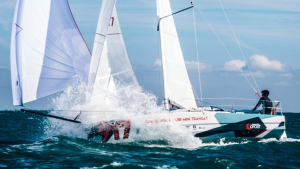 Ofcet 650 sailboat under sail