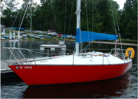 Pointin 24 able sailboat under sail