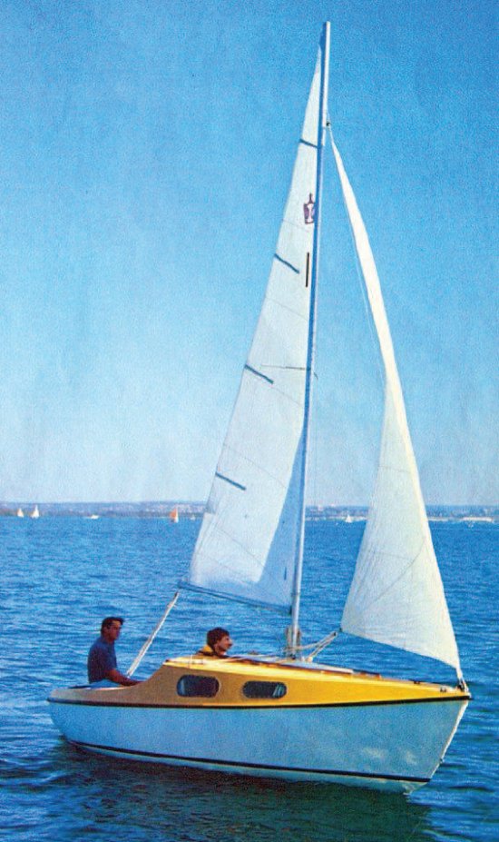 Princess 18 sailboat under sail