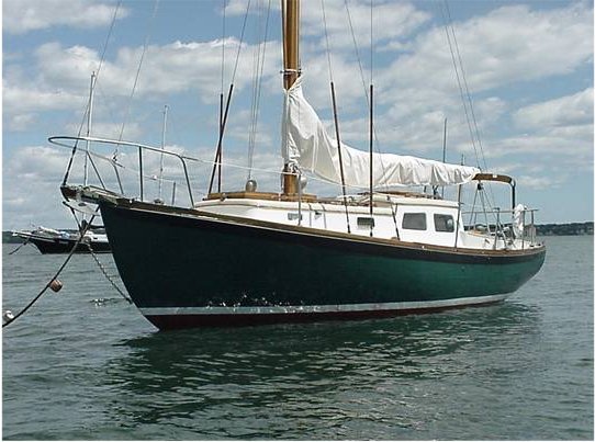 Samurai 28 sailboat under sail