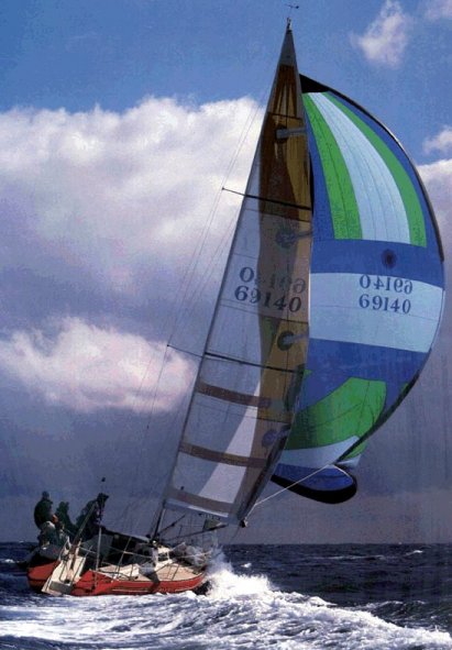 Soverel 33 1983 sailboat under sail