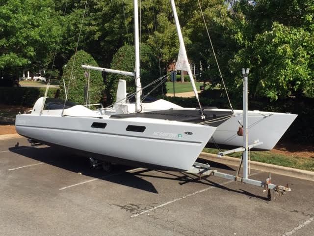 Stiletto 27 championship ed. sailboat under sail