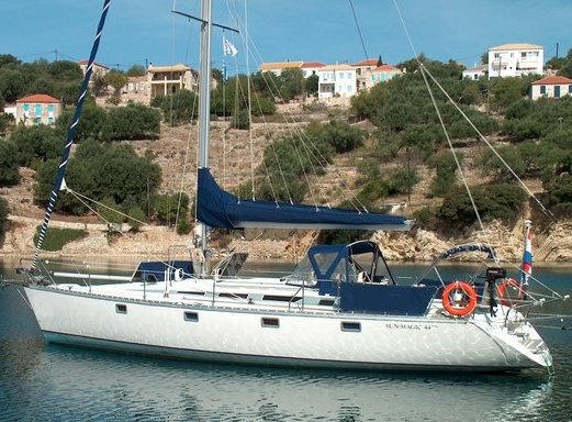 Sun magic 44 jeanneau sailboat under sail