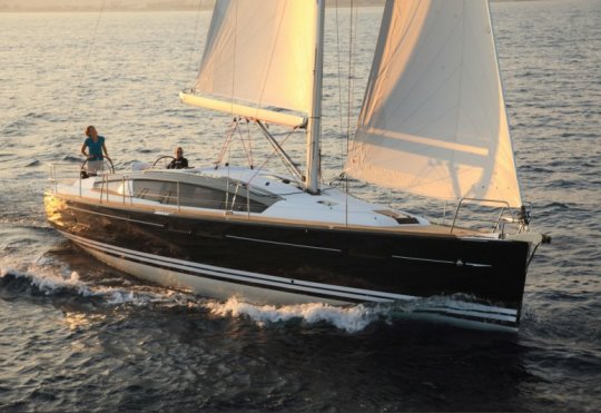 Sun odyssey 44 ds jeanneau sailboat under sail